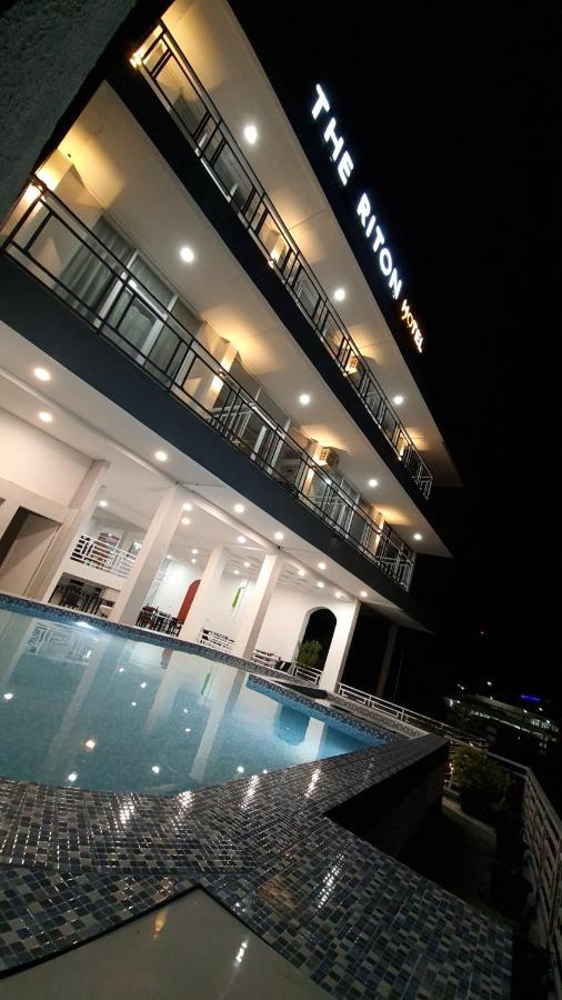 The Riton Hotel Tigaras Exterior foto