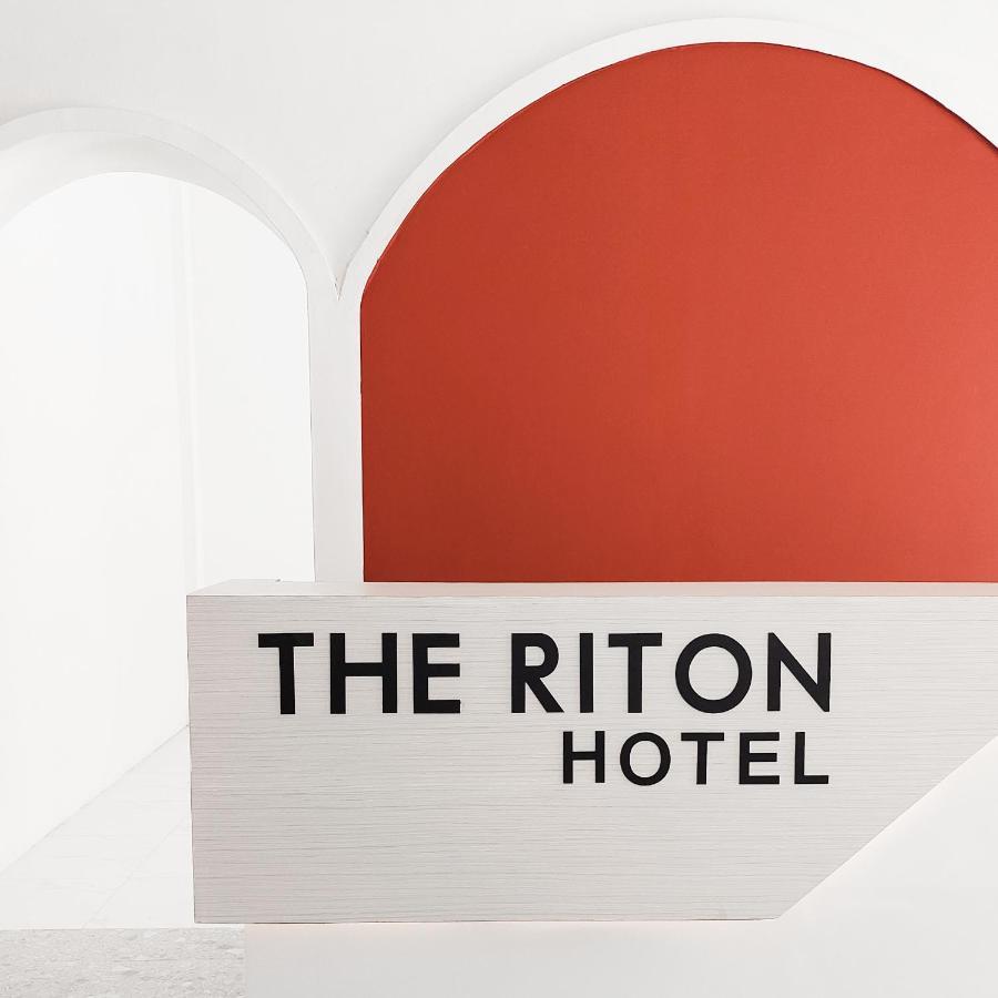 The Riton Hotel Tigaras Exterior foto